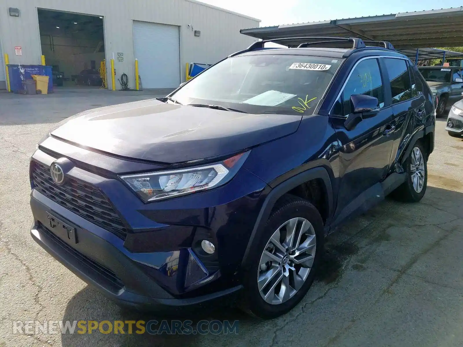 2 Photograph of a damaged car 2T3C1RFV9KC019261 TOYOTA RAV4 2019