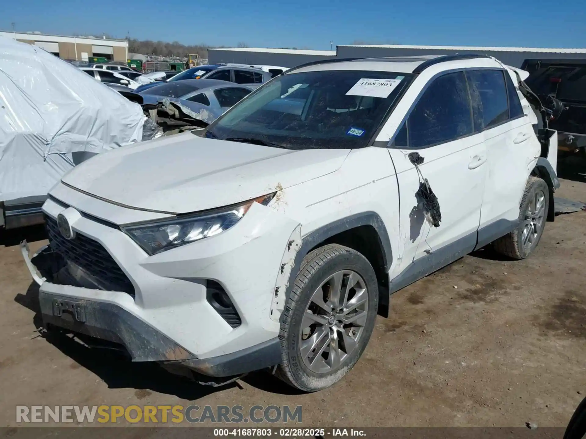 2 Photograph of a damaged car 2T3C1RFV9KW014432 TOYOTA RAV4 2019