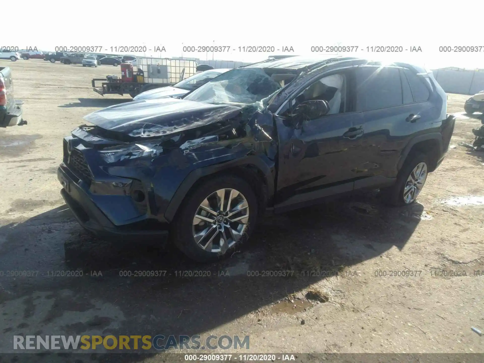 2 Photograph of a damaged car 2T3C1RFV9KW040108 TOYOTA RAV4 2019