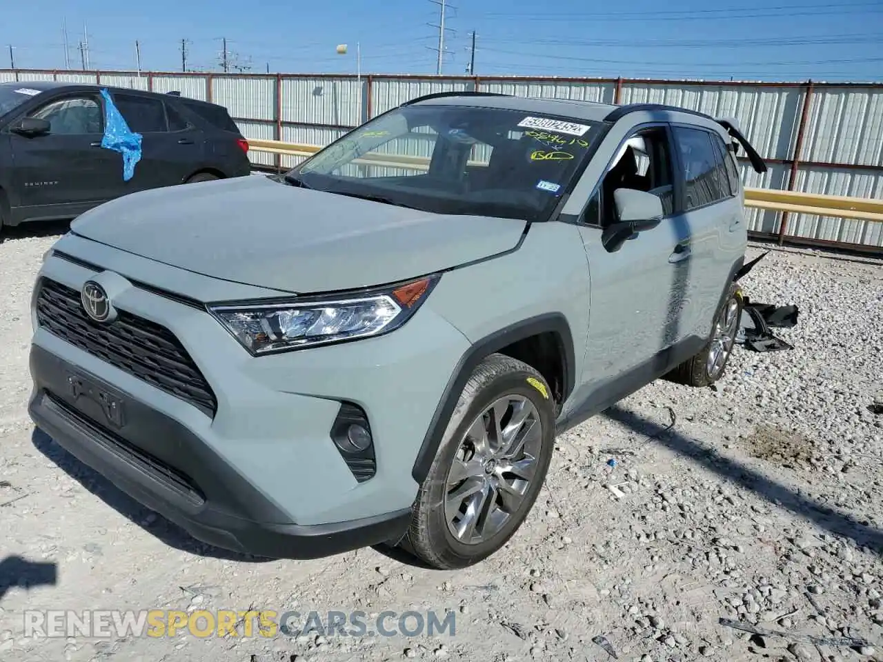 2 Photograph of a damaged car 2T3C1RFV9KW054610 TOYOTA RAV4 2019