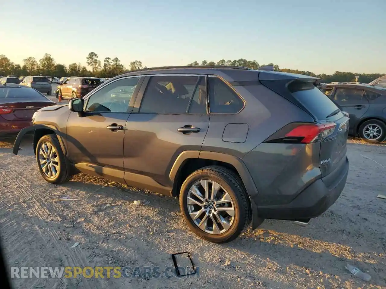 2 Photograph of a damaged car 2T3C1RFVXKC008477 TOYOTA RAV4 2019