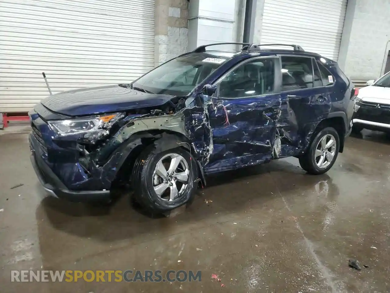 1 Photograph of a damaged car 2T3DWRFV2KW036293 TOYOTA RAV4 2019