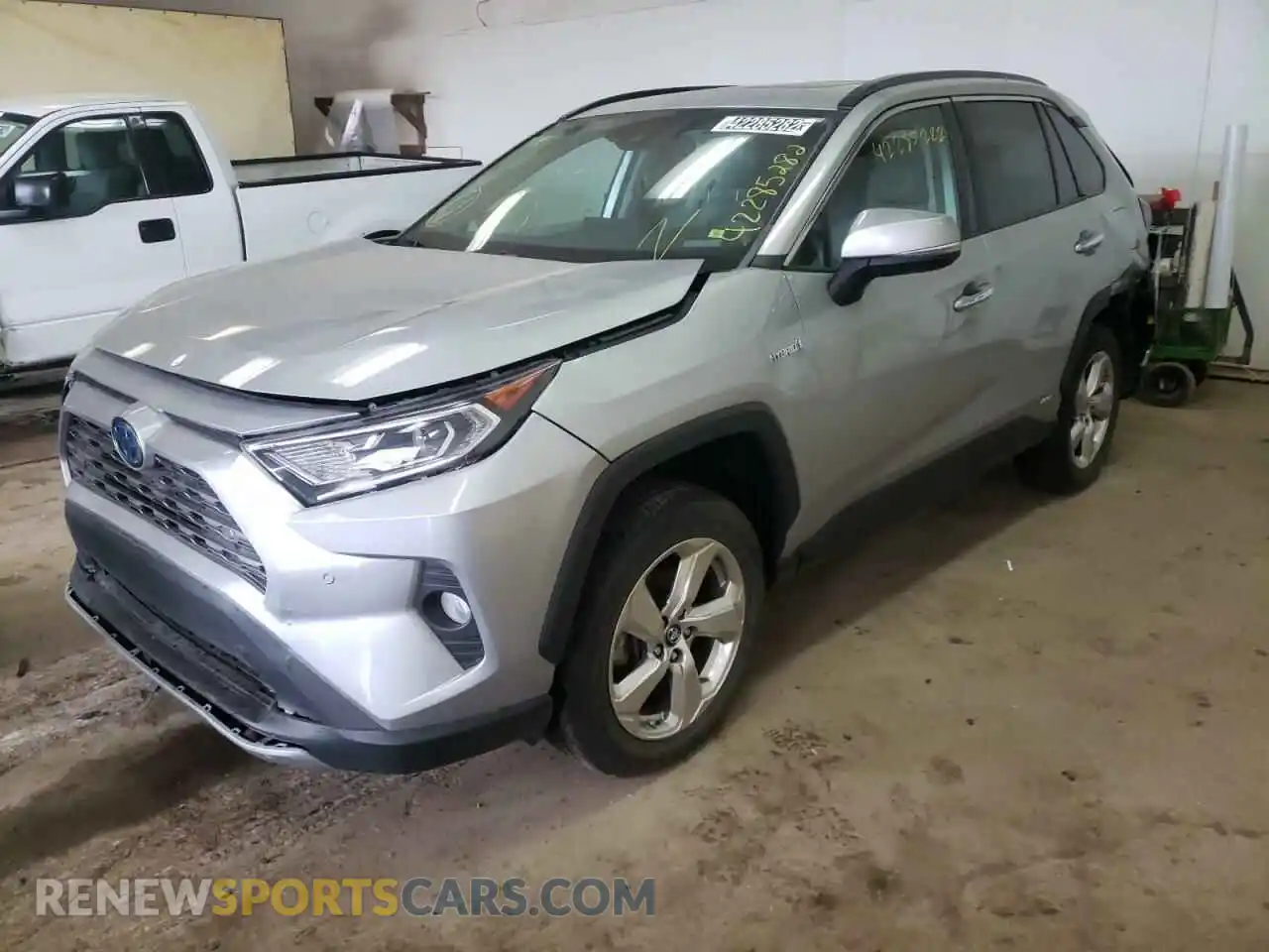2 Photograph of a damaged car 2T3DWRFV9KW009463 TOYOTA RAV4 2019