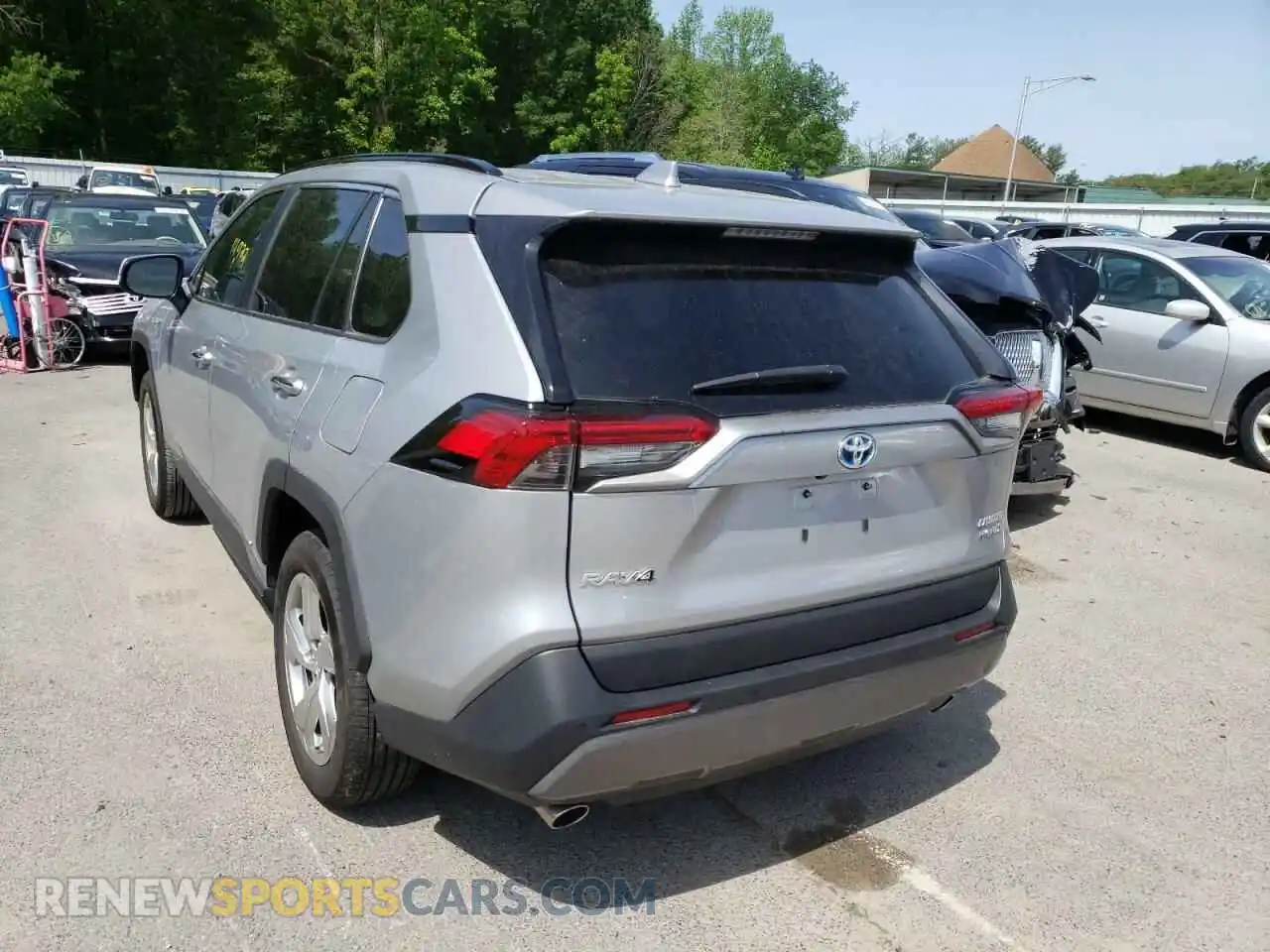 3 Photograph of a damaged car 2T3DWRFVXKW014302 TOYOTA RAV4 2019