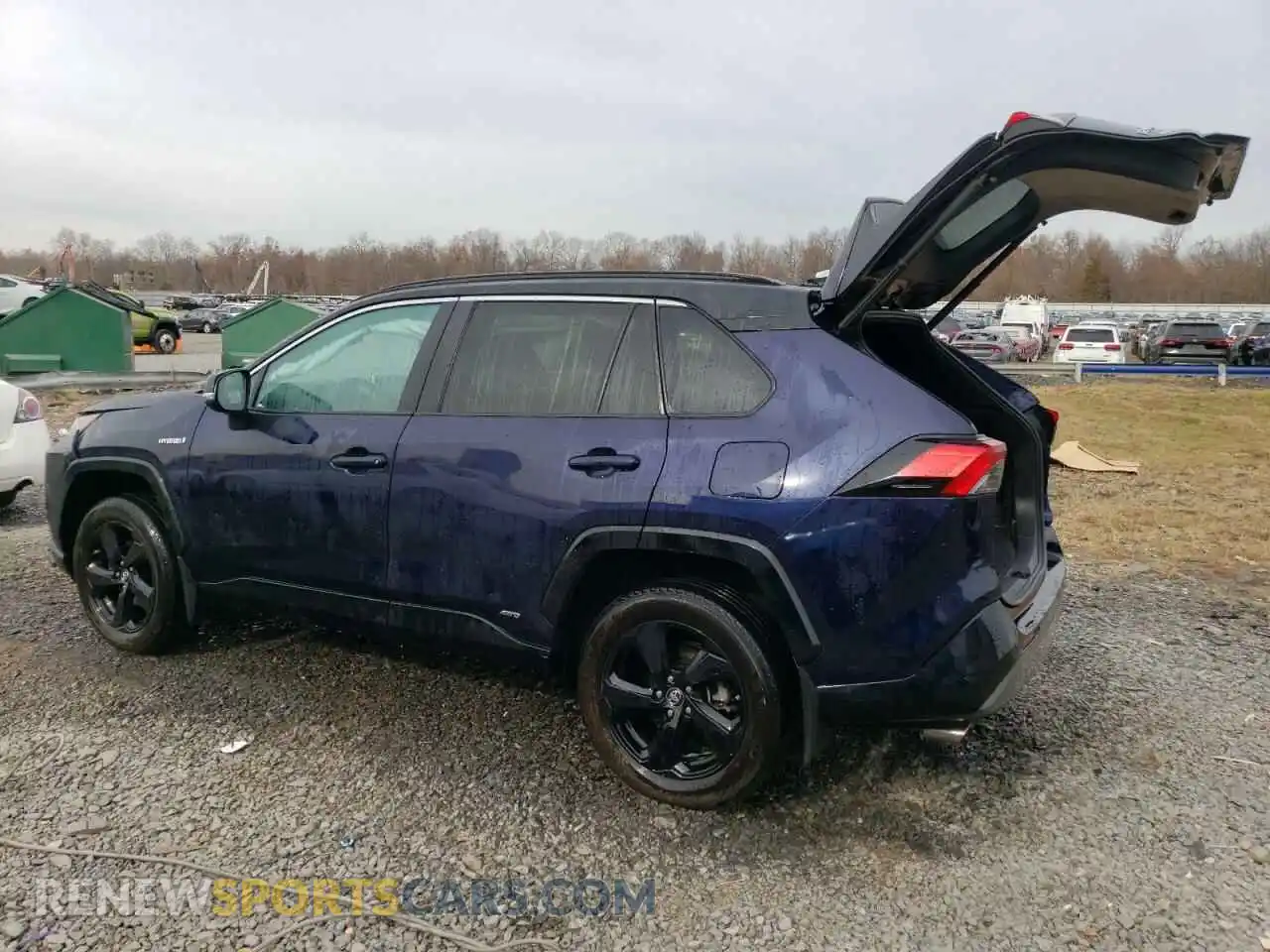2 Photograph of a damaged car 2T3EWRFV2KW030675 TOYOTA RAV4 2019