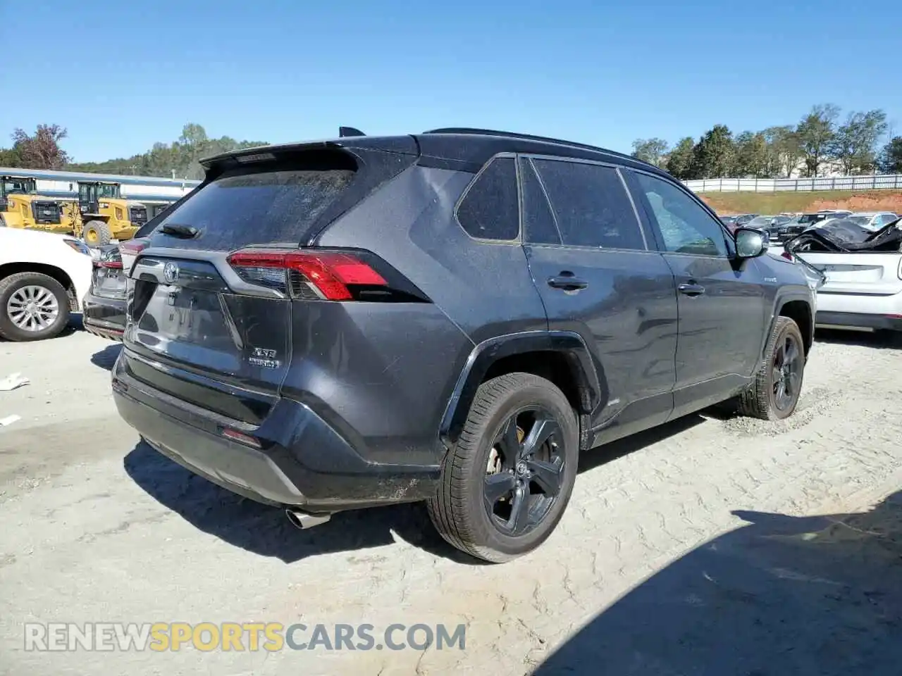 3 Photograph of a damaged car 2T3EWRFV5KW026135 TOYOTA RAV4 2019
