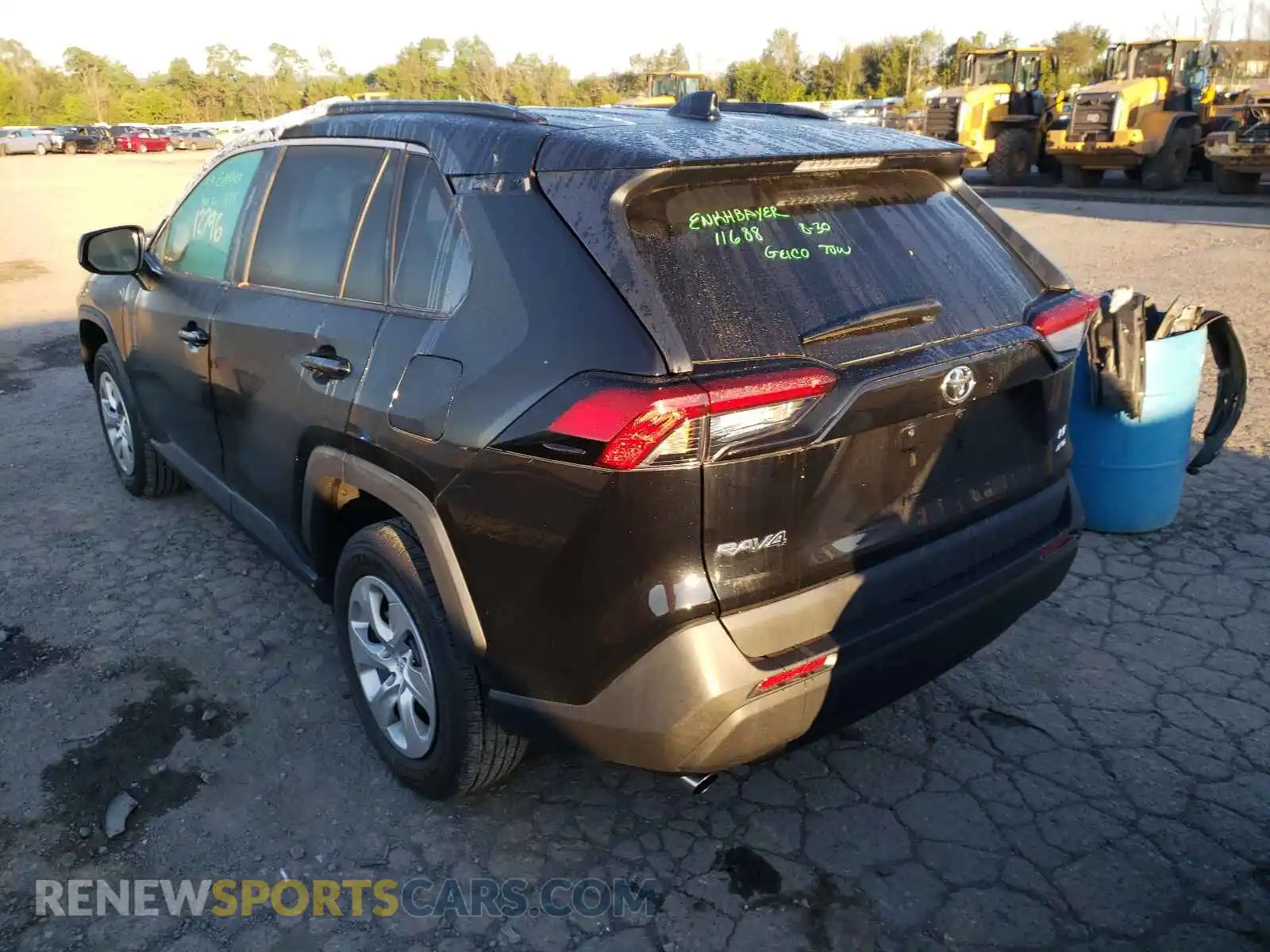 3 Photograph of a damaged car 2T3F1RFV0KC020960 TOYOTA RAV4 2019