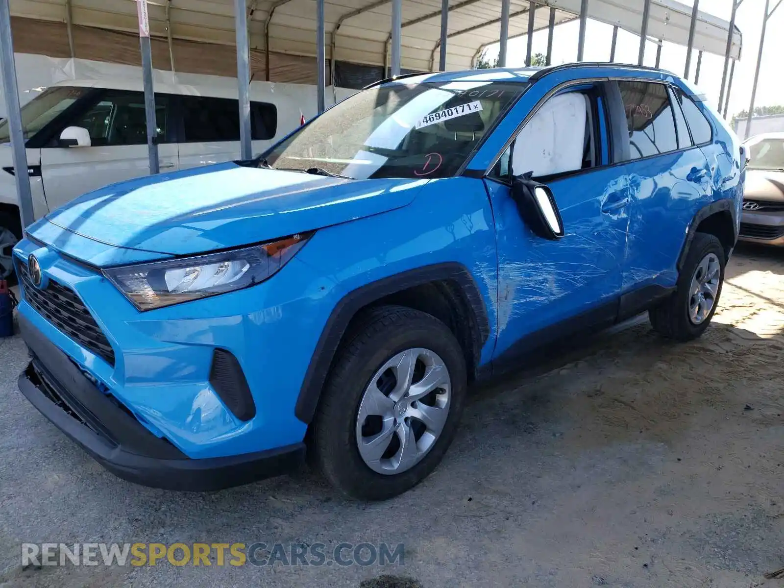 2 Photograph of a damaged car 2T3F1RFV0KC040643 TOYOTA RAV4 2019