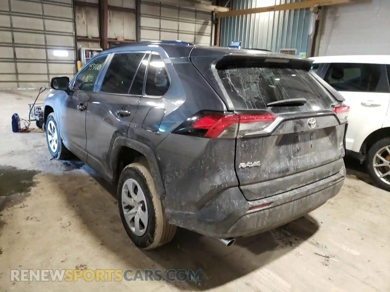 3 Photograph of a damaged car 2T3F1RFV0KW016616 TOYOTA RAV4 2019