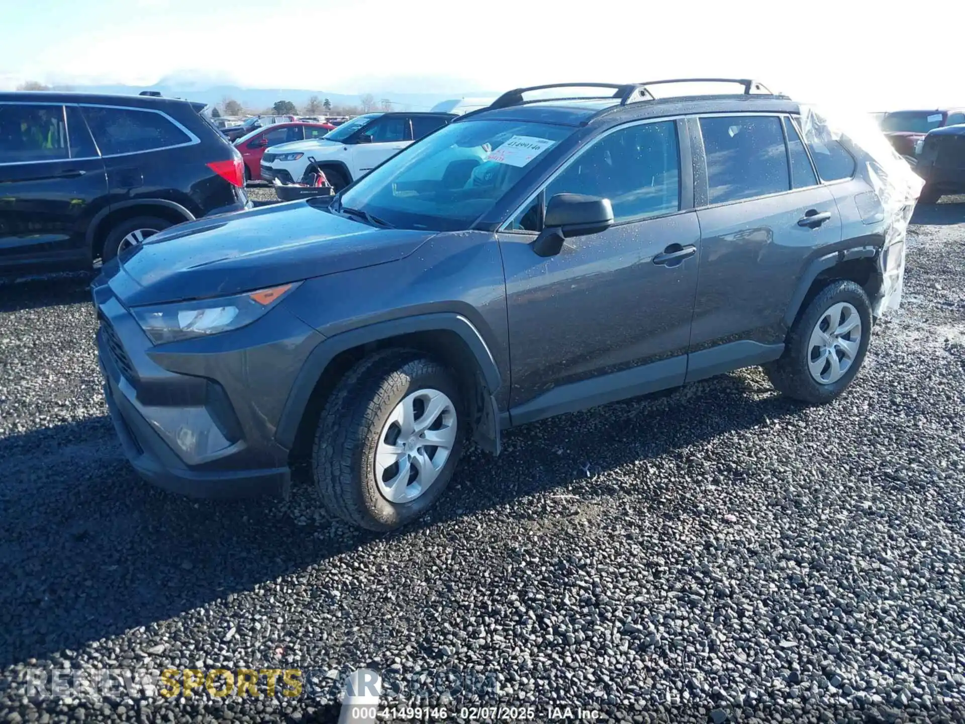 2 Фотография поврежденного автомобиля 2T3F1RFV0KW019791 TOYOTA RAV4 2019