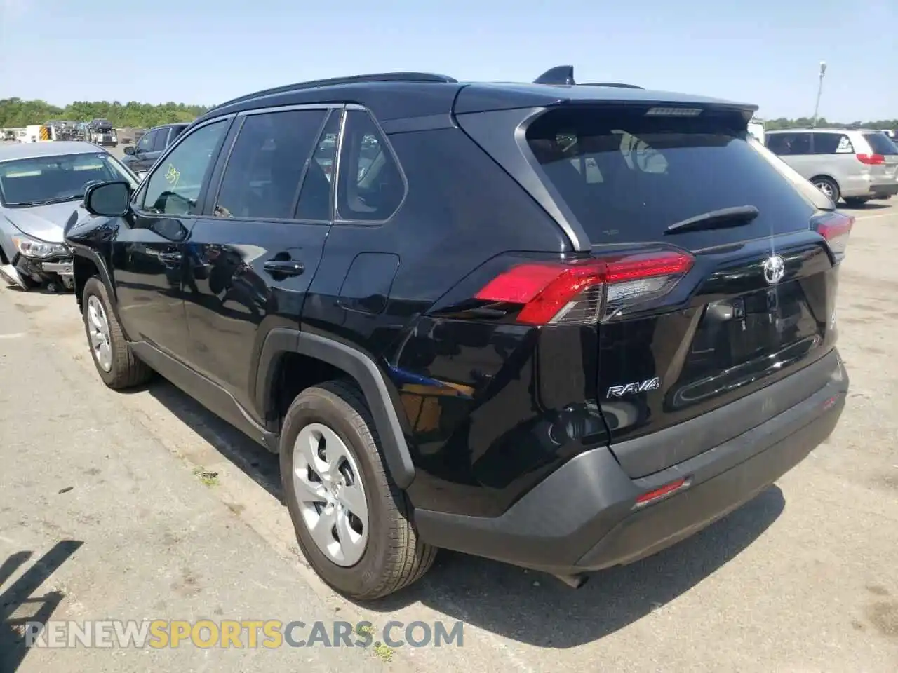 3 Photograph of a damaged car 2T3F1RFV1KW025115 TOYOTA RAV4 2019