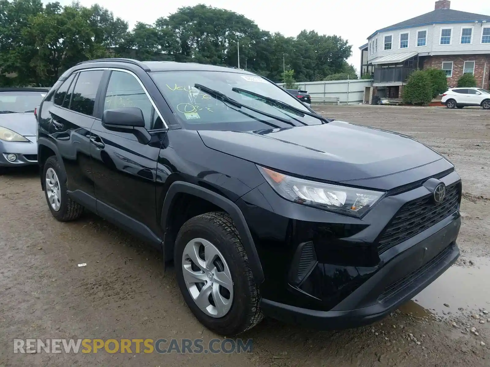 1 Photograph of a damaged car 2T3F1RFV2KC020376 TOYOTA RAV4 2019
