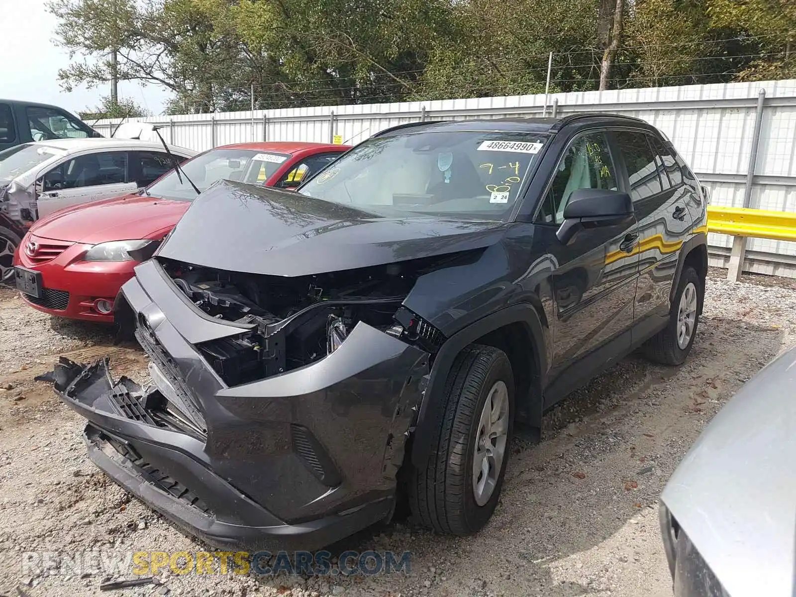 2 Photograph of a damaged car 2T3F1RFV3KW001124 TOYOTA RAV4 2019