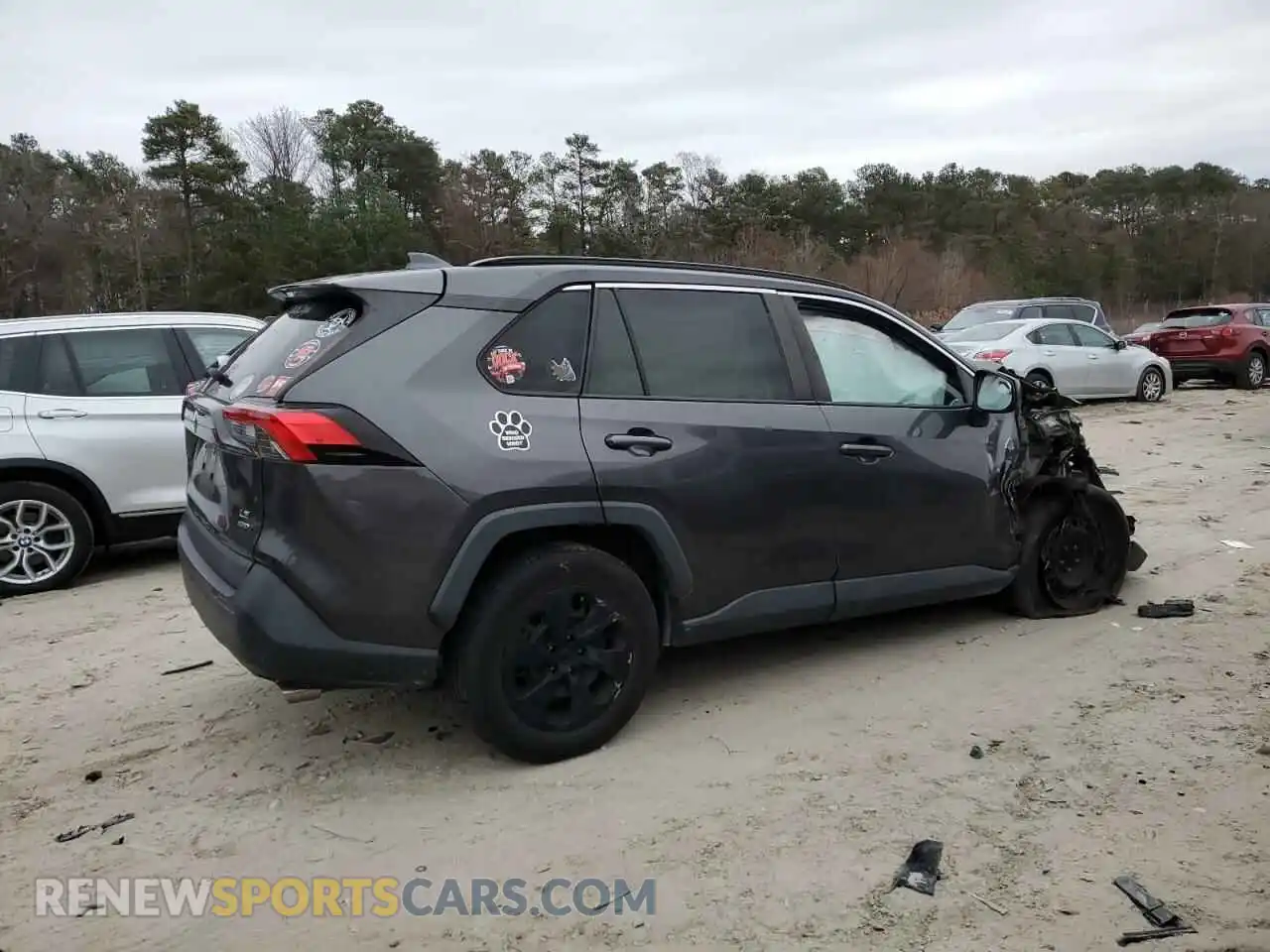 3 Photograph of a damaged car 2T3F1RFV3KW037816 TOYOTA RAV4 2019