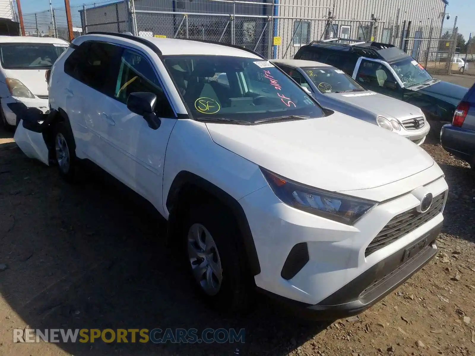 1 Photograph of a damaged car 2T3F1RFV5KC052805 TOYOTA RAV4 2019