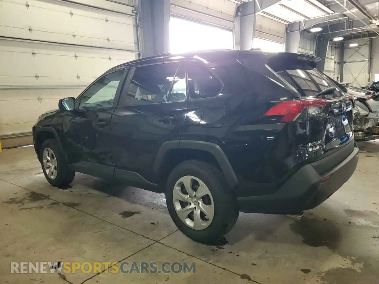 2 Фотография поврежденного автомобиля 2T3F1RFV7KW064808 TOYOTA RAV4 2019