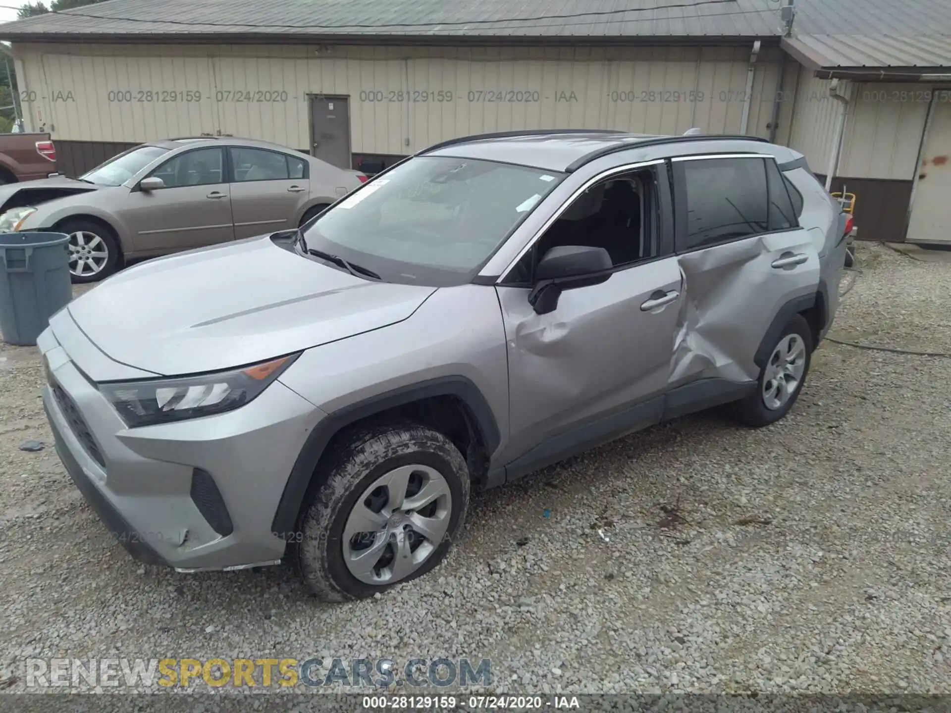 2 Photograph of a damaged car 2T3F1RFV8KC032113 TOYOTA RAV4 2019