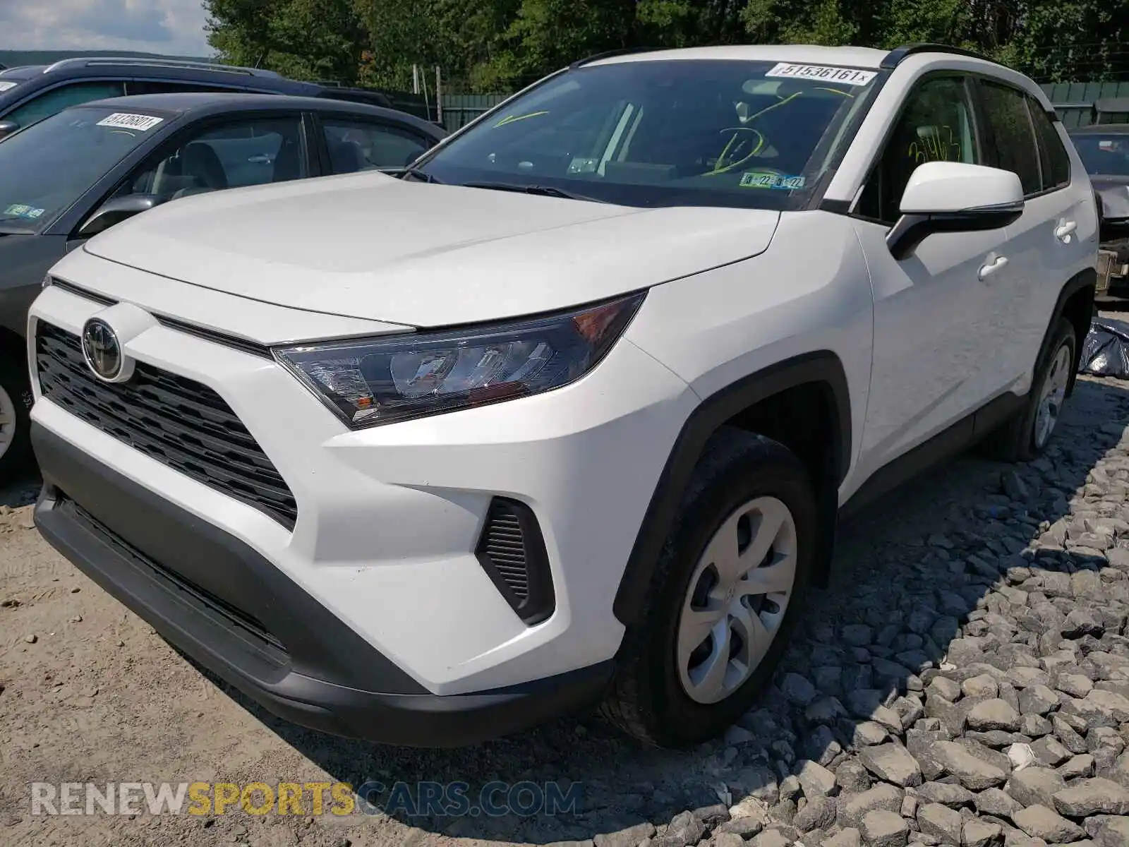 2 Photograph of a damaged car 2T3G1RFV1KC015657 TOYOTA RAV4 2019