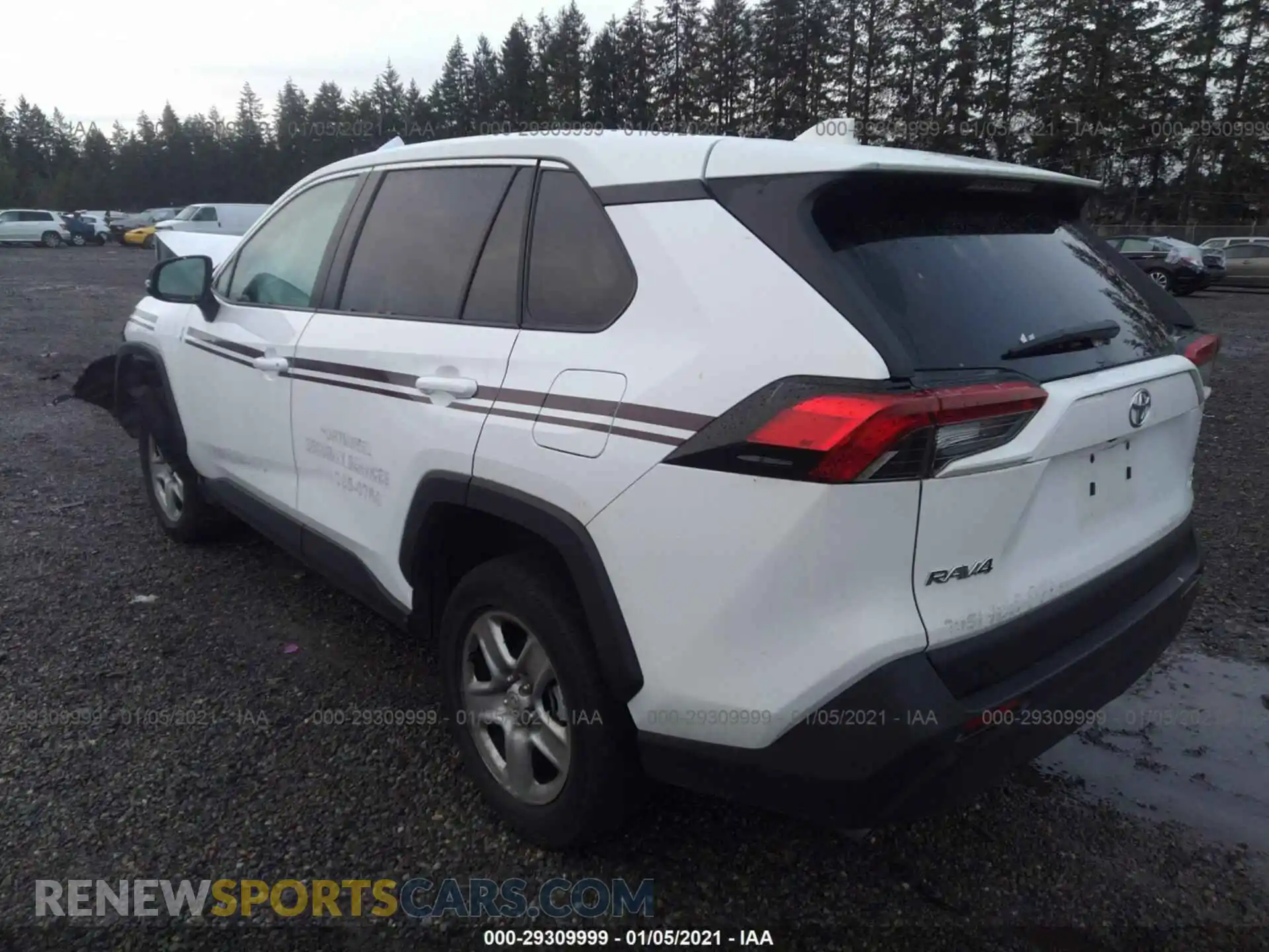 3 Photograph of a damaged car 2T3G1RFV2KC047212 TOYOTA RAV4 2019
