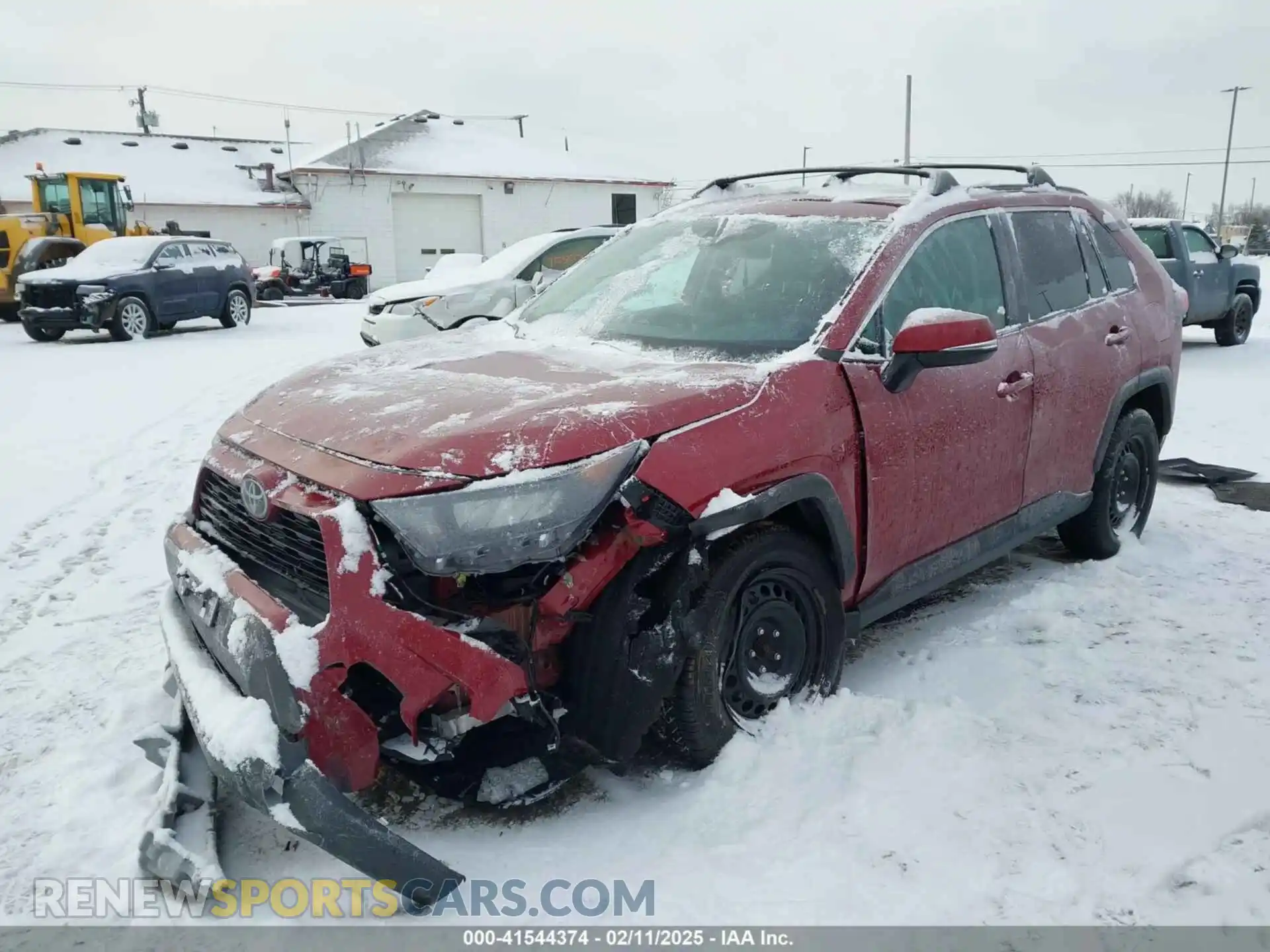 2 Photograph of a damaged car 2T3G1RFV6KC031823 TOYOTA RAV4 2019