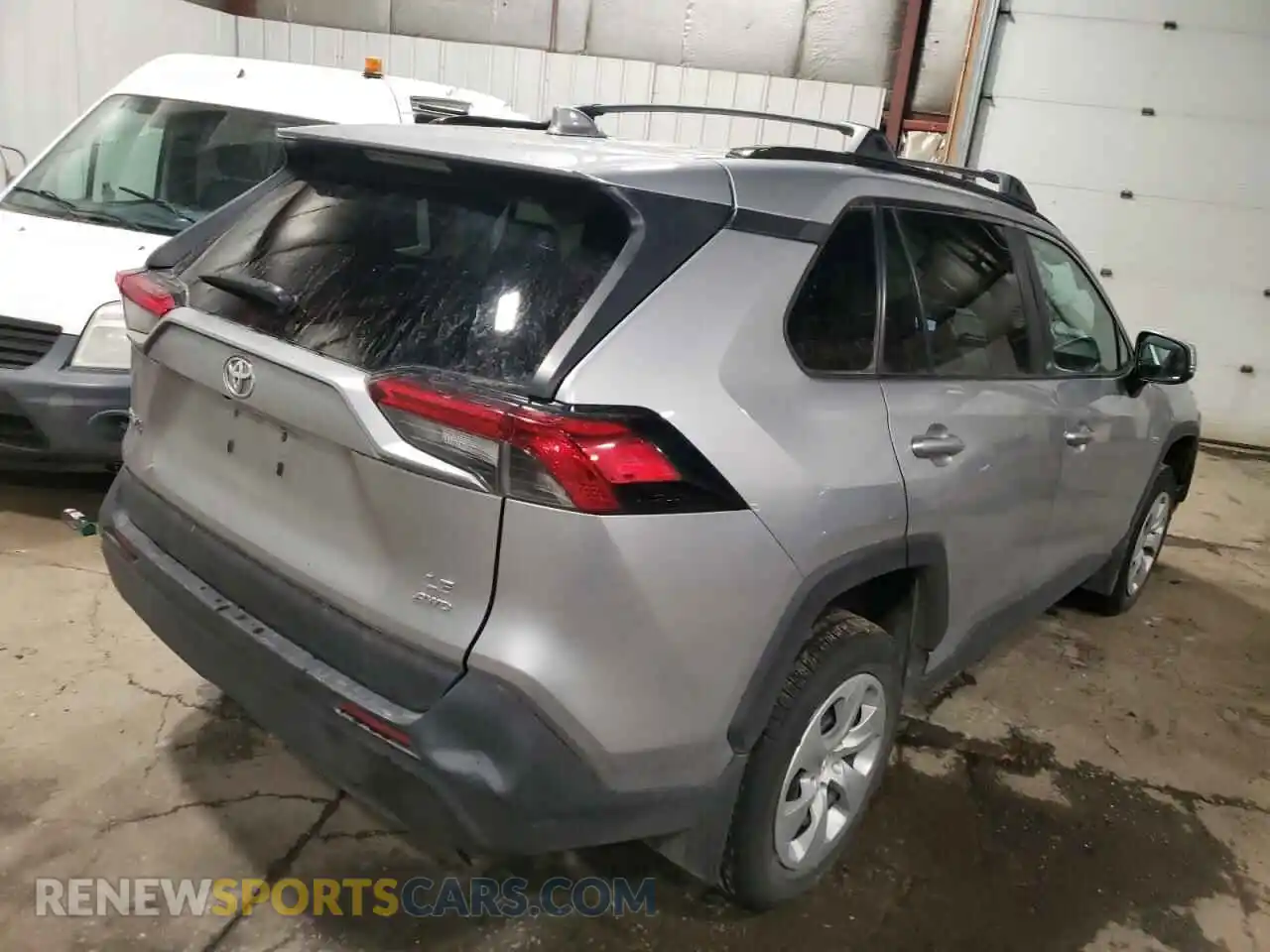 3 Photograph of a damaged car 2T3G1RFV7KC053703 TOYOTA RAV4 2019
