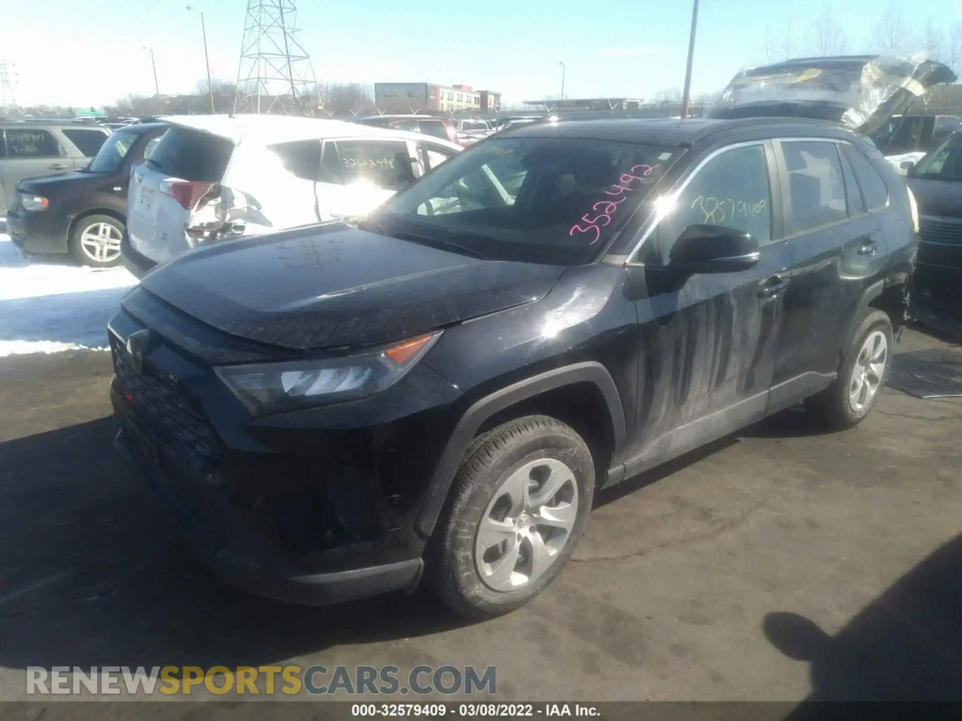 2 Photograph of a damaged car 2T3G1RFV7KW065543 TOYOTA RAV4 2019