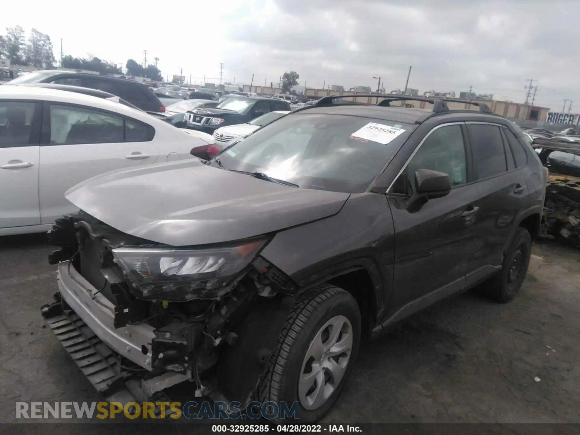 2 Photograph of a damaged car 2T3H1RFV0KC015167 TOYOTA RAV4 2019