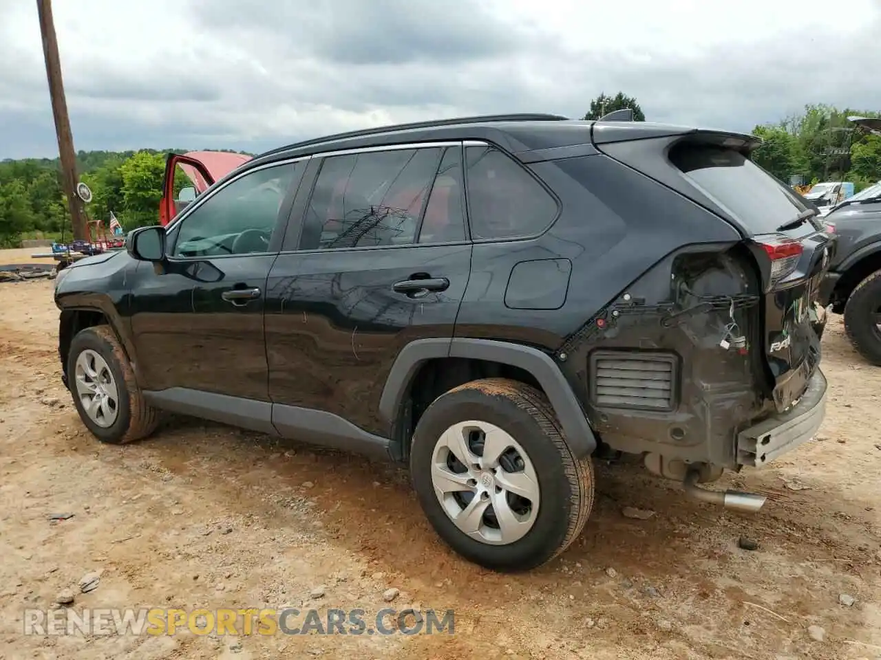 2 Photograph of a damaged car 2T3H1RFV1KC013699 TOYOTA RAV4 2019