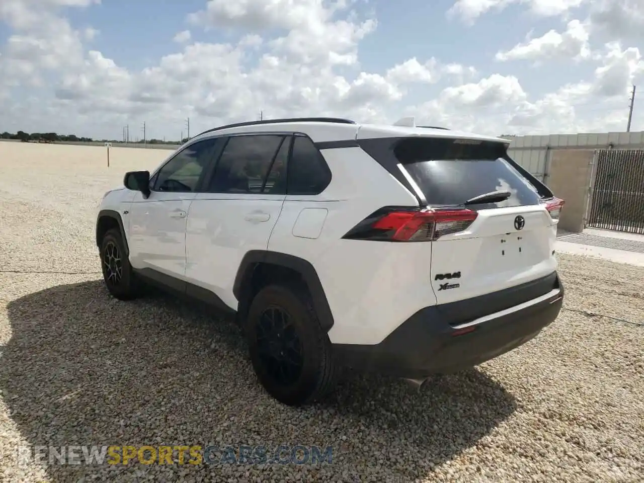 3 Photograph of a damaged car 2T3H1RFV2KC030933 TOYOTA RAV4 2019