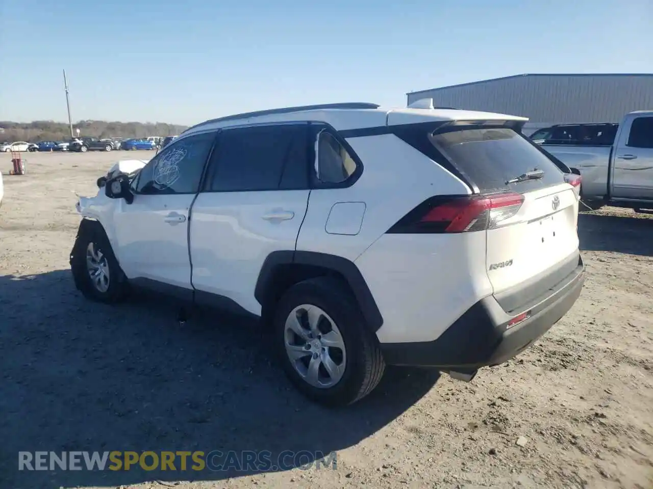 2 Photograph of a damaged car 2T3H1RFV2KW038304 TOYOTA RAV4 2019