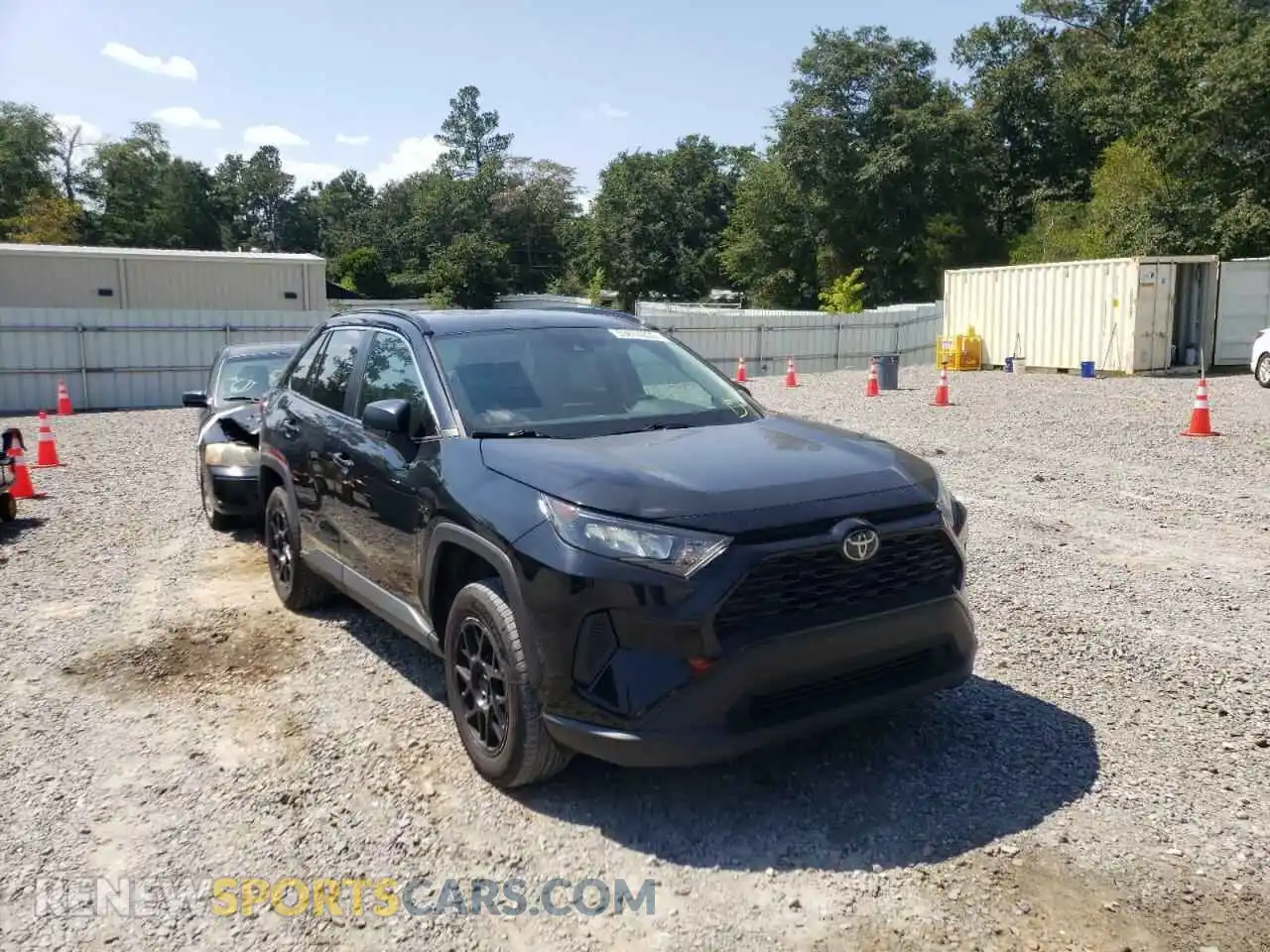 1 Photograph of a damaged car 2T3H1RFV3KC021075 TOYOTA RAV4 2019