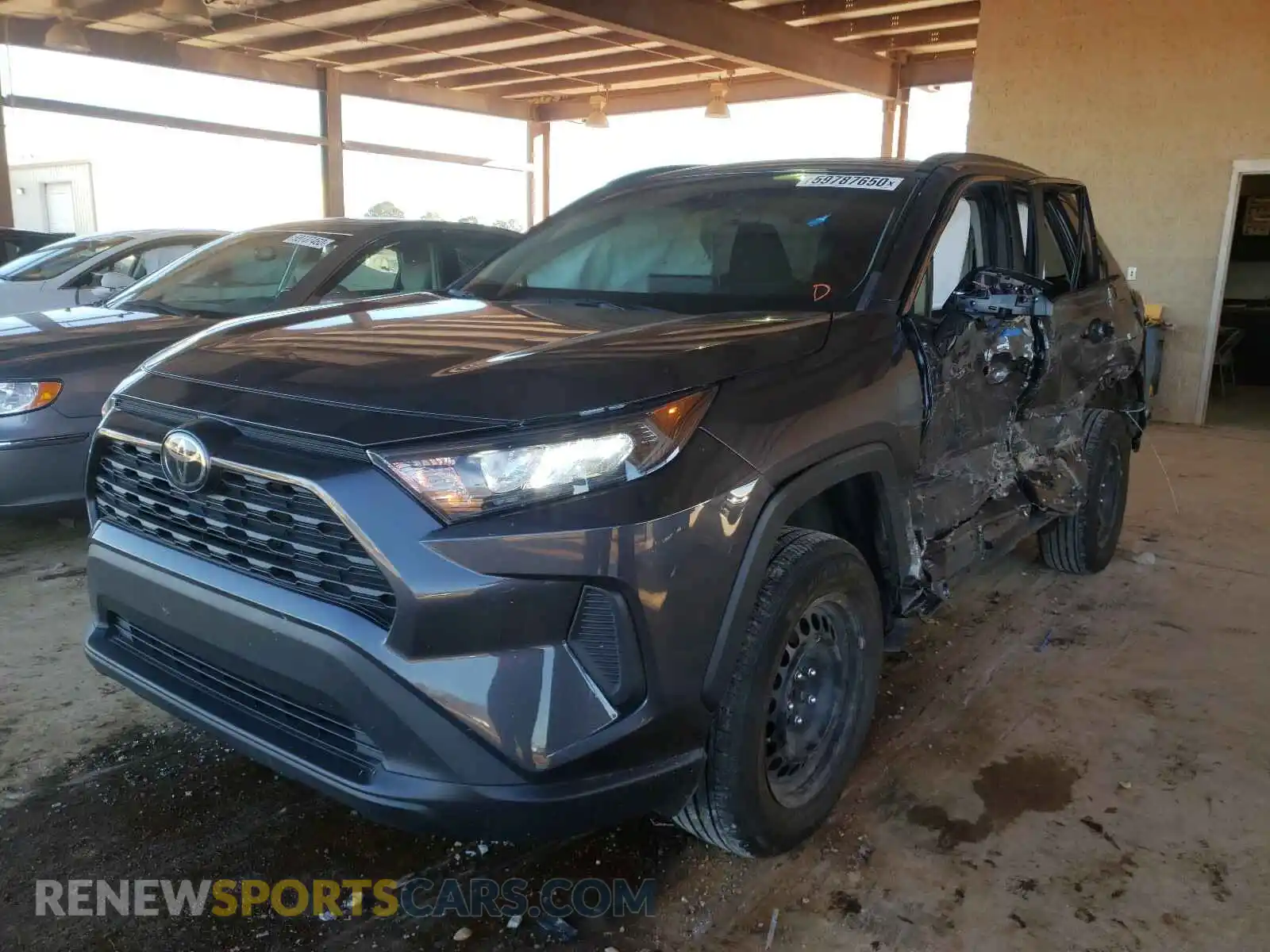 2 Photograph of a damaged car 2T3H1RFV3KW031183 TOYOTA RAV4 2019