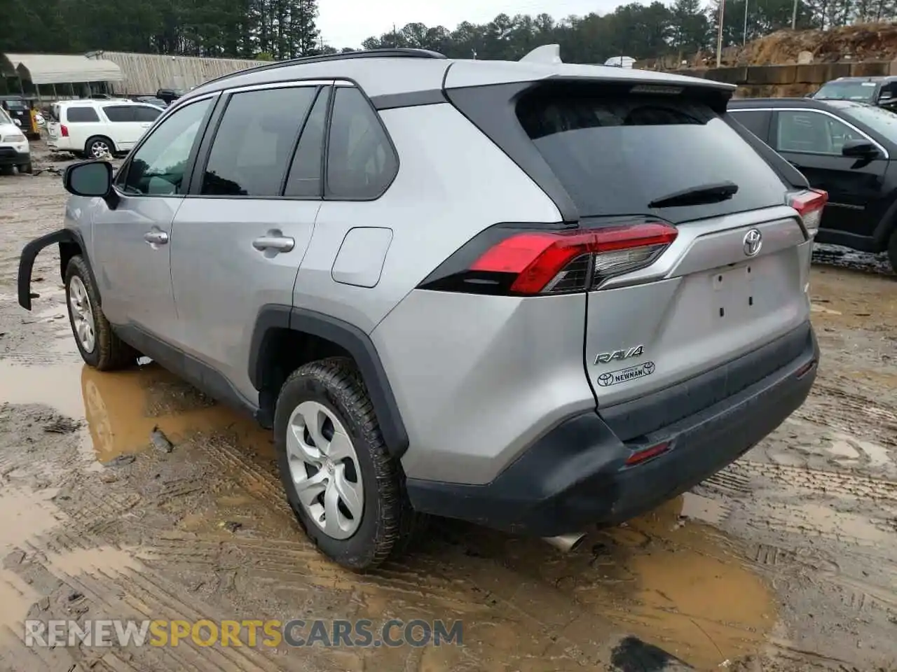 3 Photograph of a damaged car 2T3H1RFV3KW036609 TOYOTA RAV4 2019