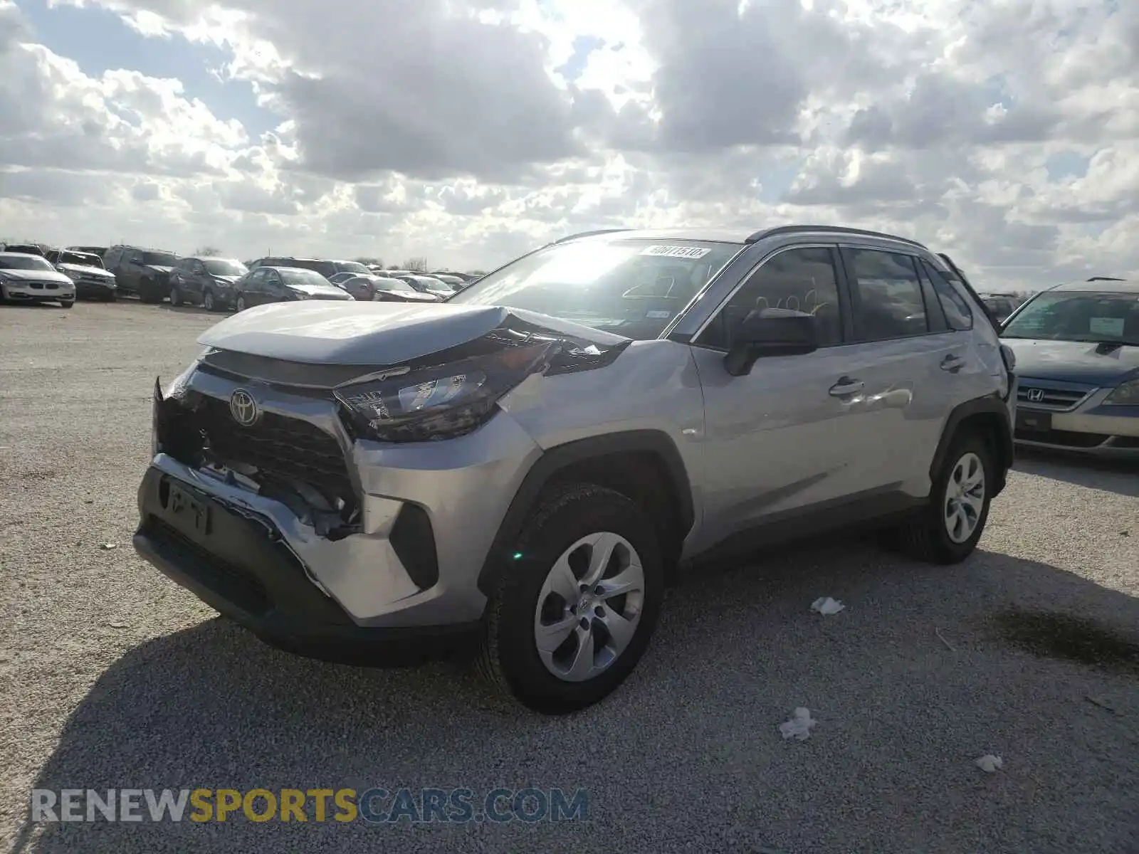 2 Photograph of a damaged car 2T3H1RFV3KW036982 TOYOTA RAV4 2019