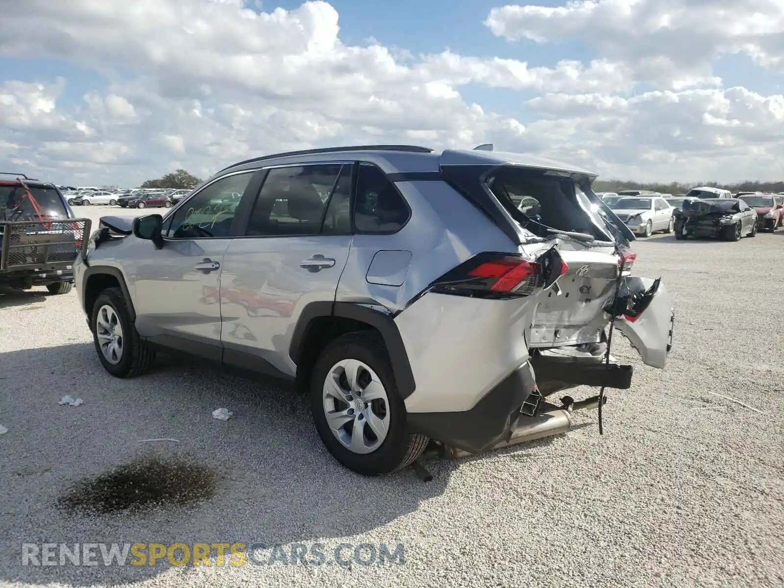 3 Photograph of a damaged car 2T3H1RFV3KW036982 TOYOTA RAV4 2019