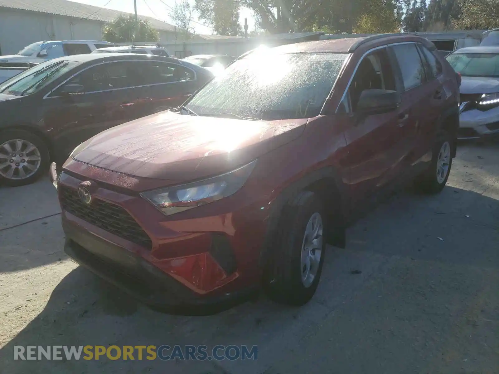 2 Photograph of a damaged car 2T3H1RFV5KW040709 TOYOTA RAV4 2019