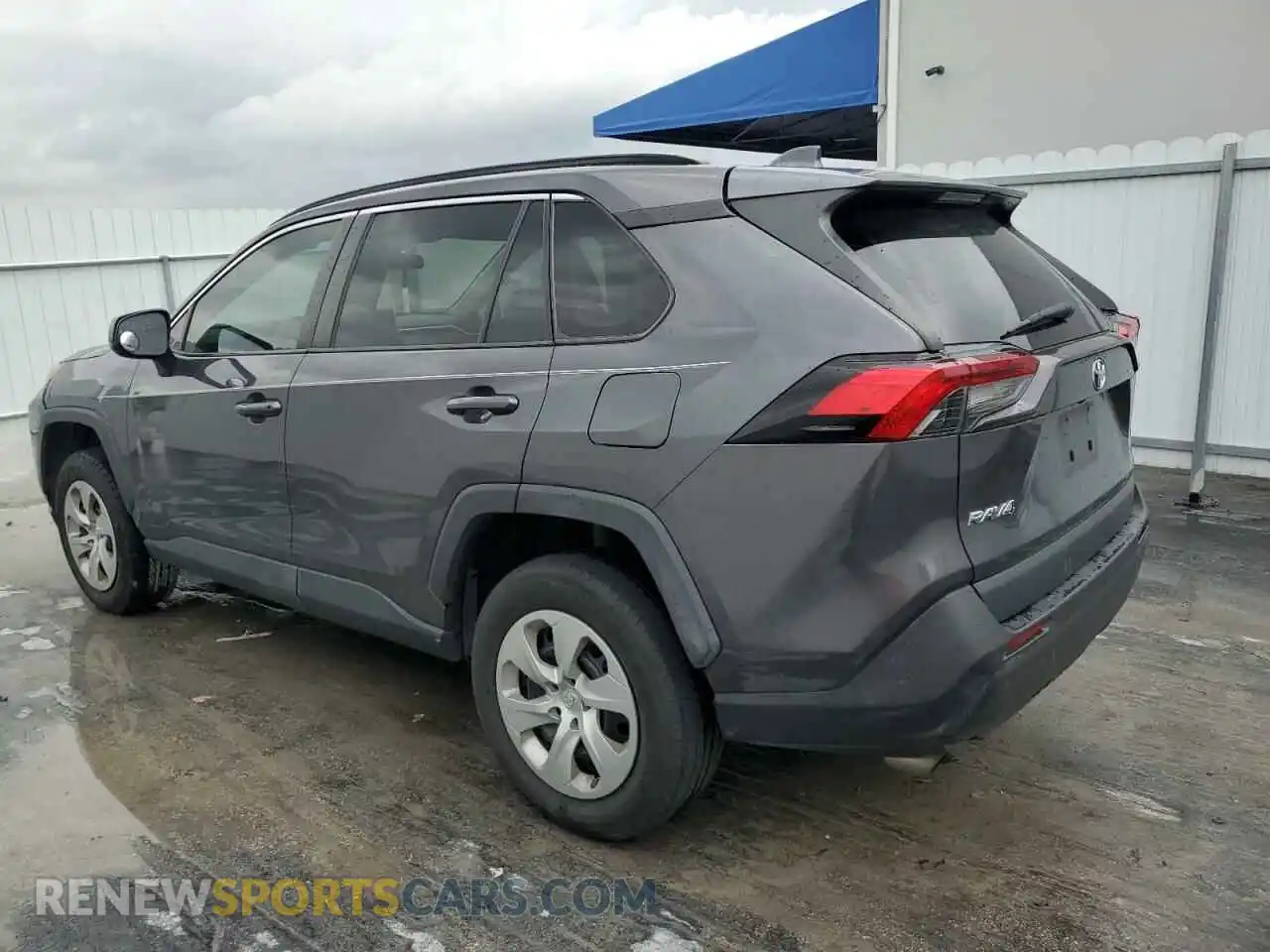 2 Photograph of a damaged car 2T3H1RFV6KW035955 TOYOTA RAV4 2019