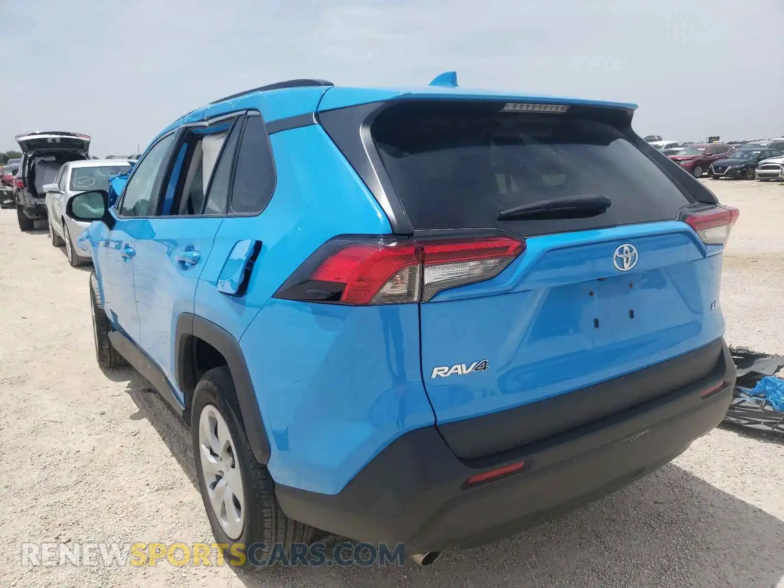 3 fotografías del automóvil dañado 2T3H1RFV7KW027542 TOYOTA RAV4 2019