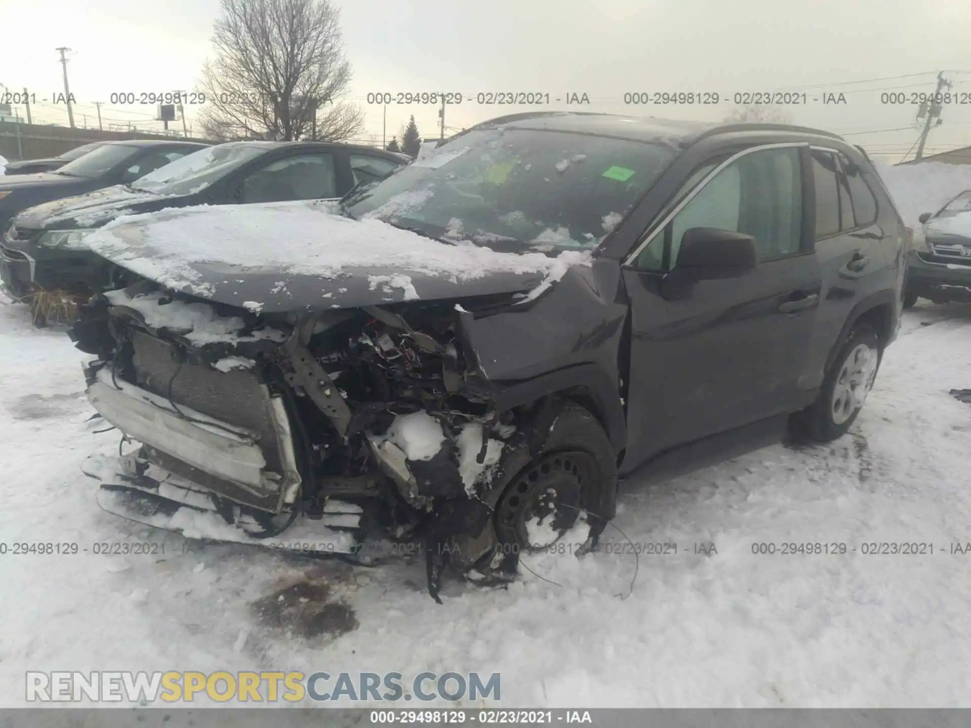 2 Photograph of a damaged car 2T3H1RFV8KW046052 TOYOTA RAV4 2019