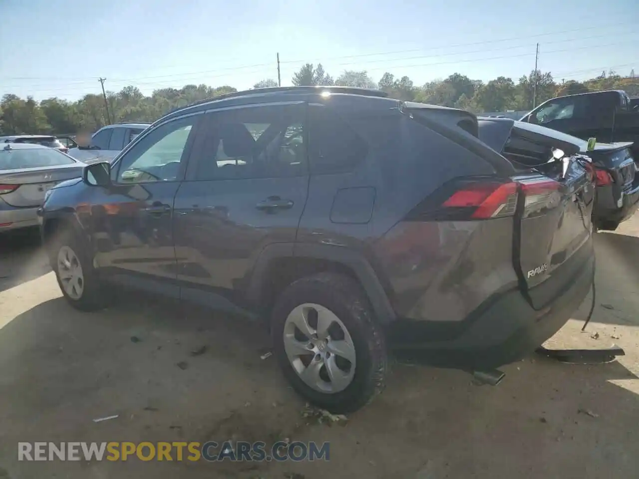 2 fotografías del automóvil dañado 2T3H1RFV9KW001735 TOYOTA RAV4 2019