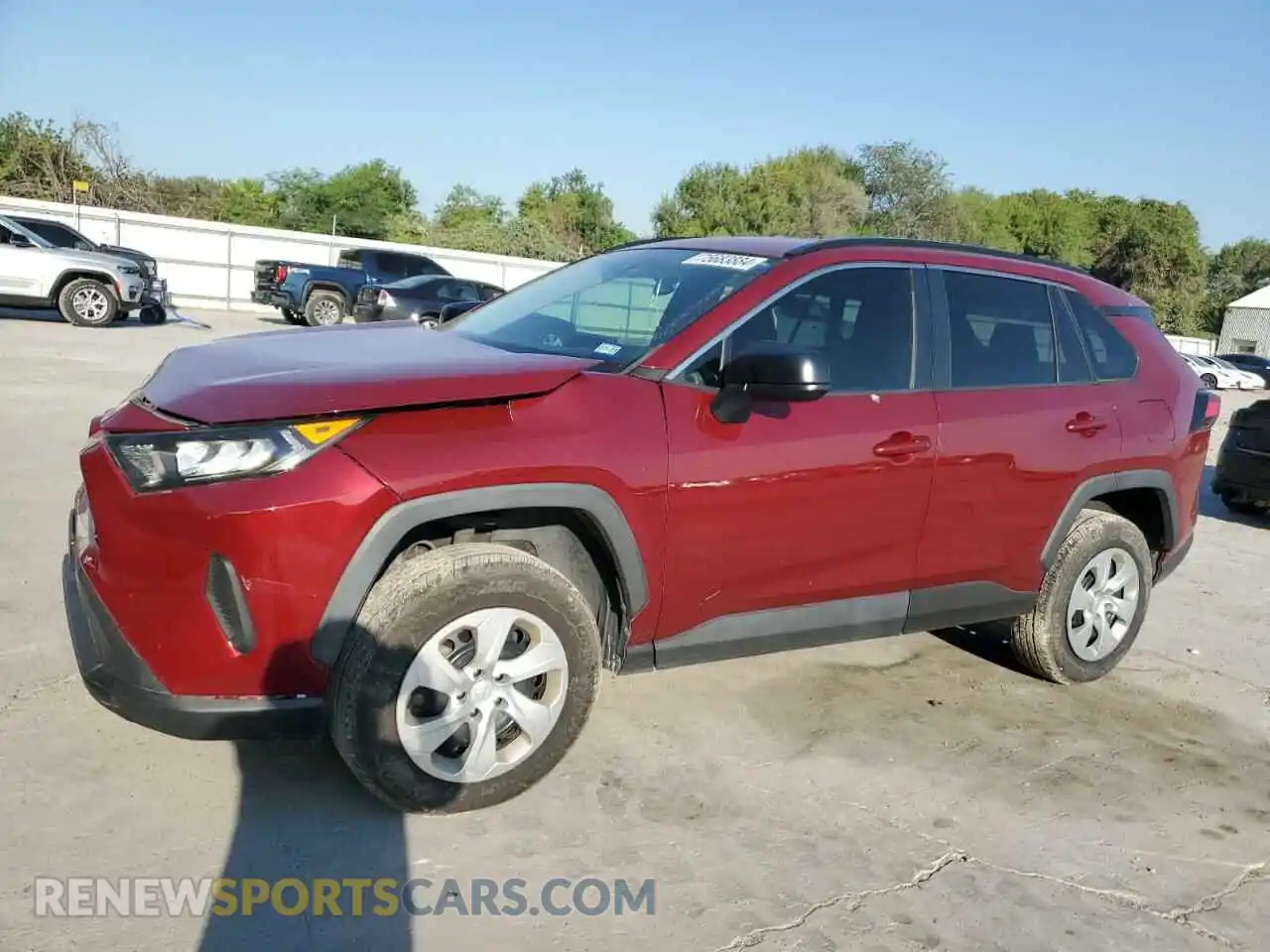 1 Photograph of a damaged car 2T3H1RFV9KW036680 TOYOTA RAV4 2019