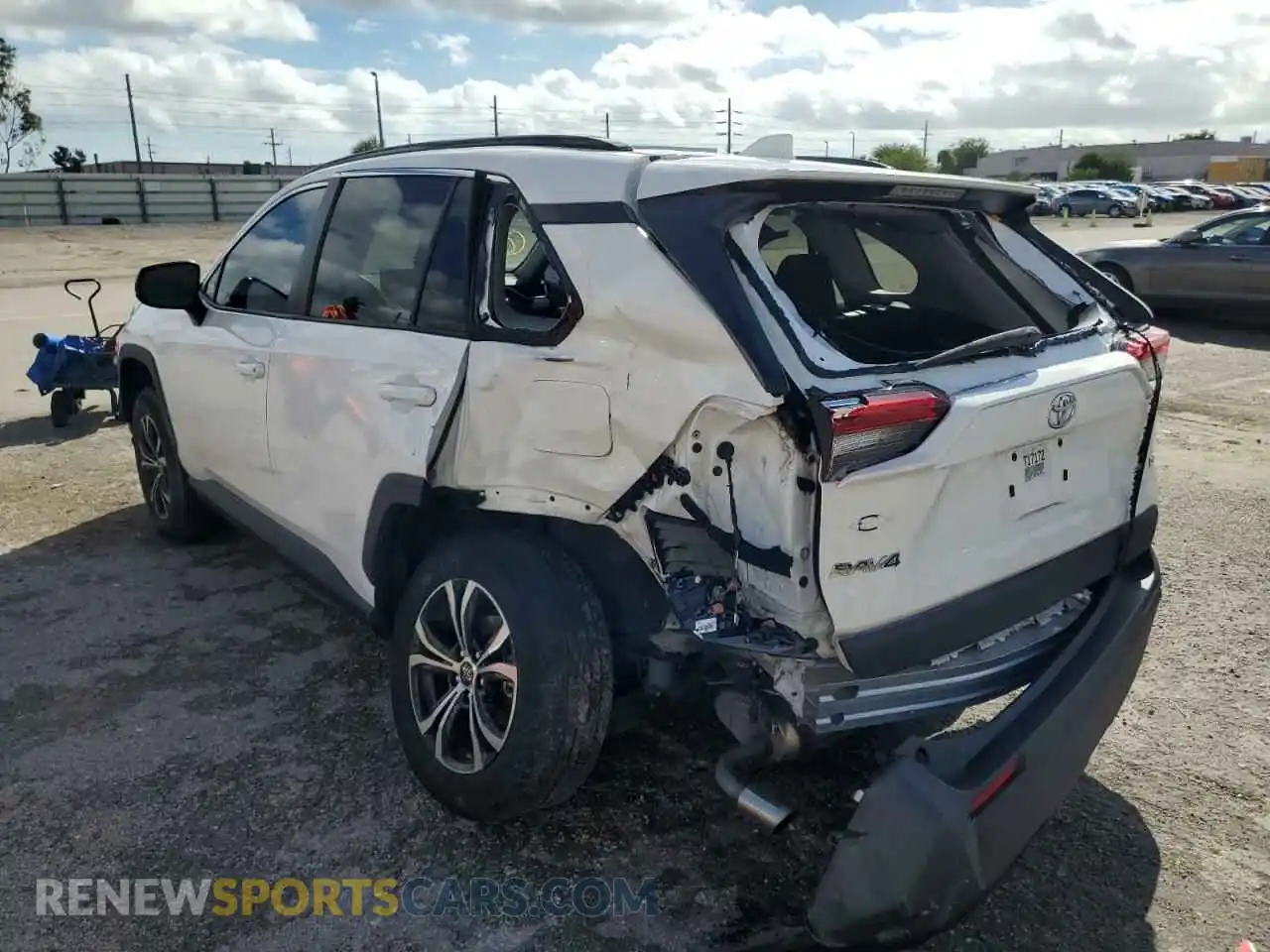 3 Photograph of a damaged car 2T3H1RFVXKC021283 TOYOTA RAV4 2019