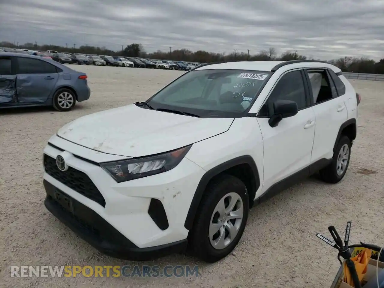 2 fotografías del automóvil dañado 2T3H1RFVXKC023096 TOYOTA RAV4 2019