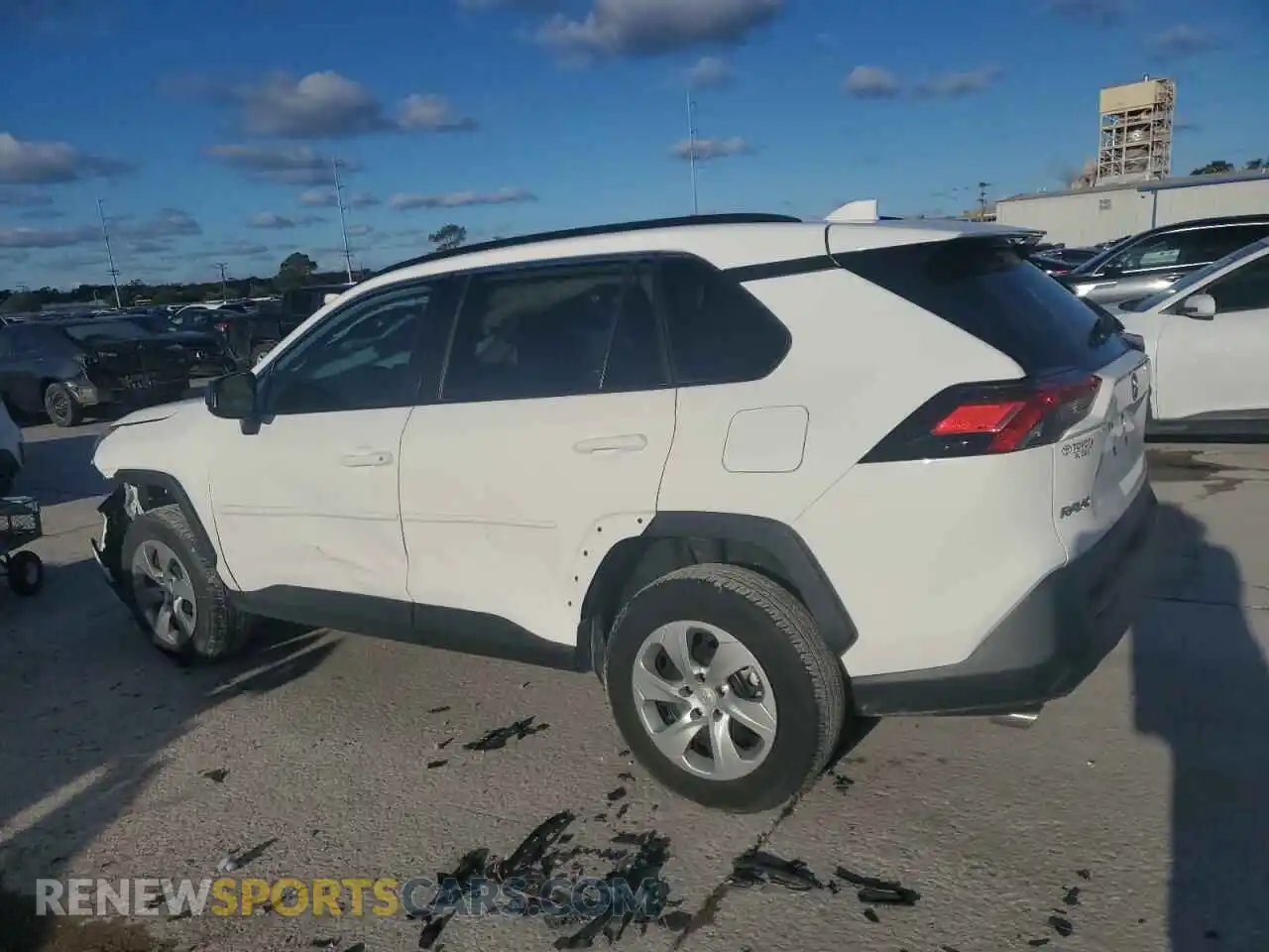 2 Photograph of a damaged car 2T3H1RFVXKC026760 TOYOTA RAV4 2019