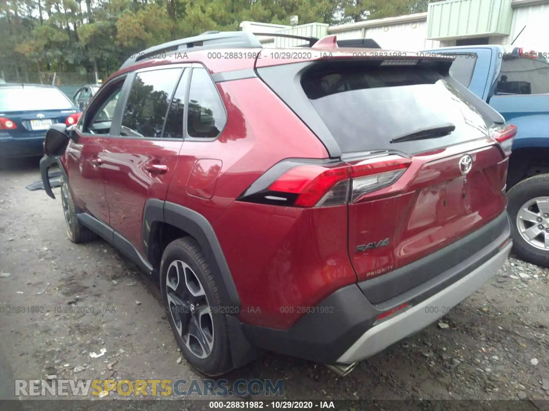 3 Photograph of a damaged car 2T3J1RFV6KW021698 TOYOTA RAV4 2019