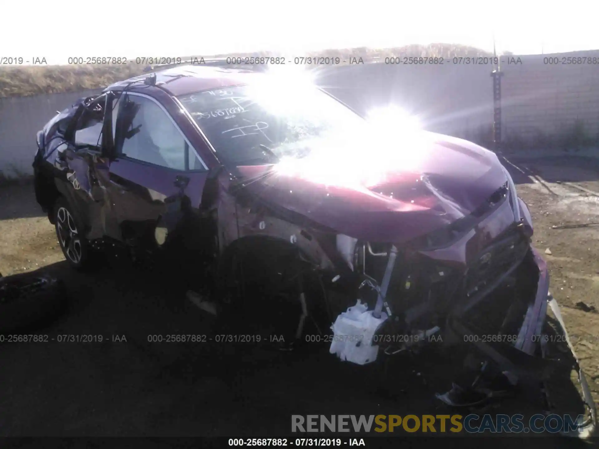 1 Photograph of a damaged car 2T3J1RFVXKW031411 TOYOTA RAV4 2019