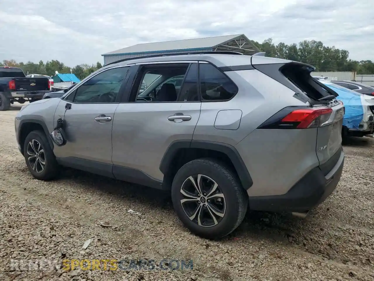 2 Photograph of a damaged car 2T3K1RFV3KC019266 TOYOTA RAV4 2019