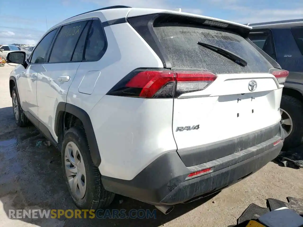 3 Photograph of a damaged car 2T3K1RFV3KW012896 TOYOTA RAV4 2019