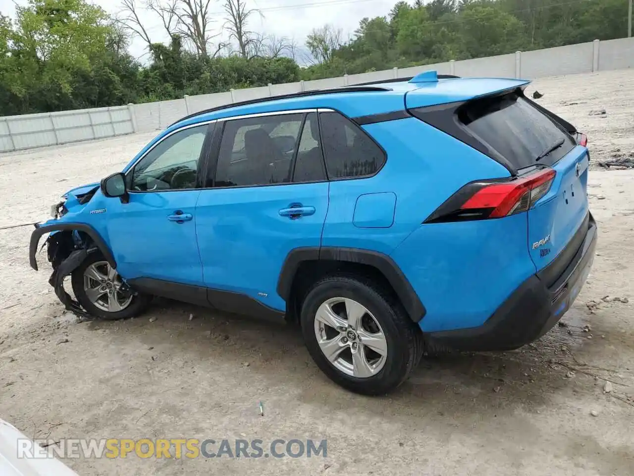2 Photograph of a damaged car 2T3LWRFV2KW014998 TOYOTA RAV4 2019