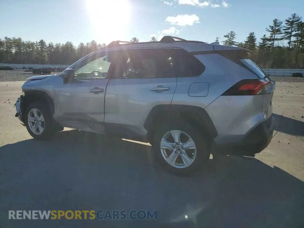 2 Photograph of a damaged car 2T3LWRFV7KW020229 TOYOTA RAV4 2019